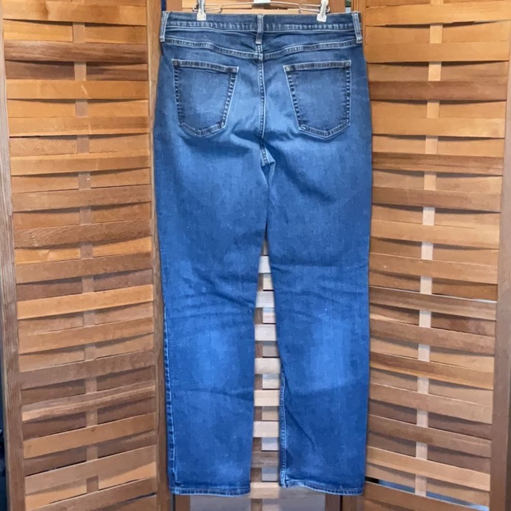 Old Navy Blue Straight Jeans Classic Fit Men 36” Waist 34” Inseam Denim Cotton - Picture 2 of 5